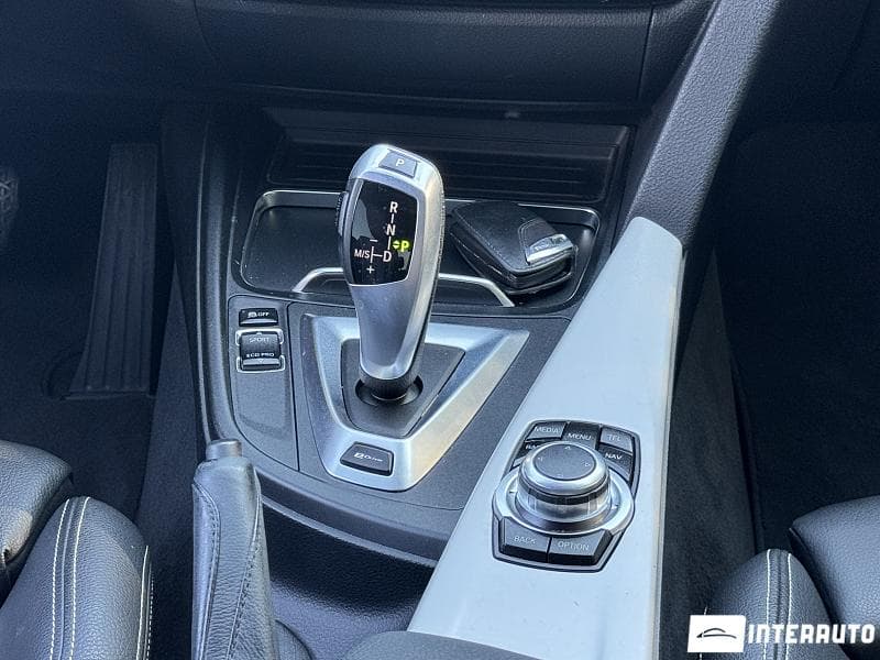 BMW 330E 2016 — Миниатюра 11