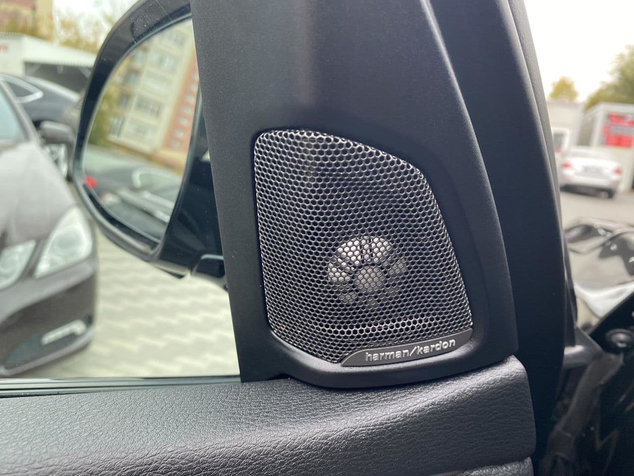 BMW X5 3.5i 2015 — Миниатюра 15