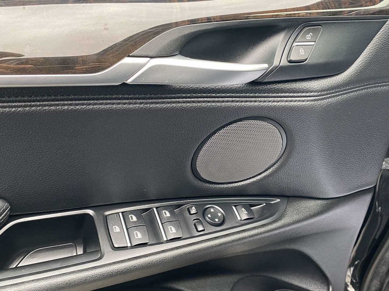 BMW X5 3.5i 2015 — Миниатюра 16