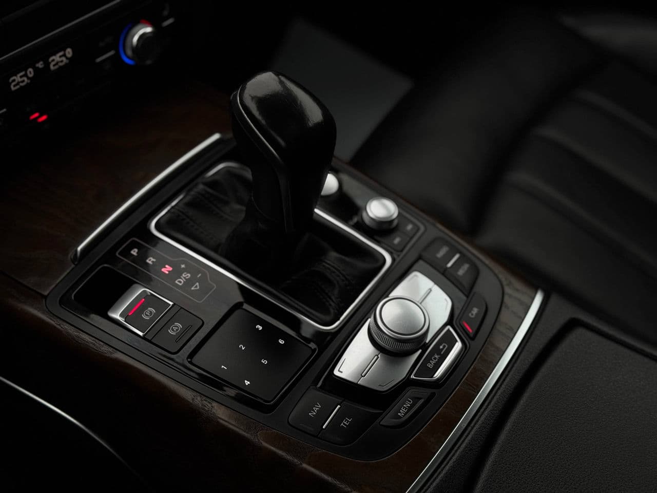 Audi A6 2015 — Миниатюра 12