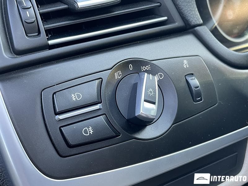 BMW 520 2016 — Миниатюра 12