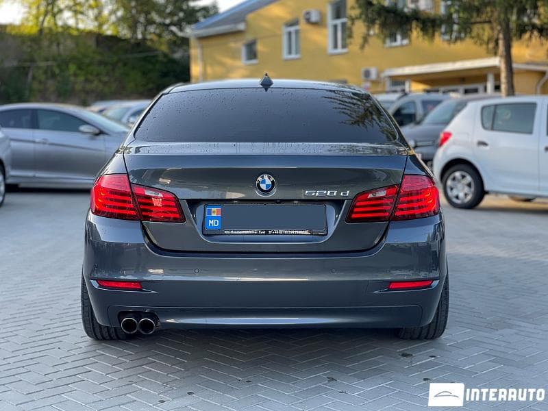 BMW 520 2016 — Миниатюра 4