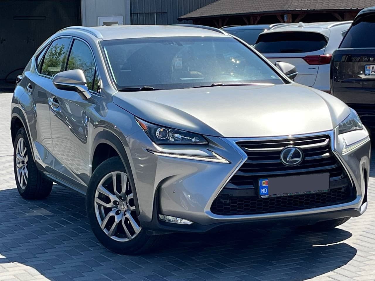Lexus NX 300H 2014 — Миниатюра 4