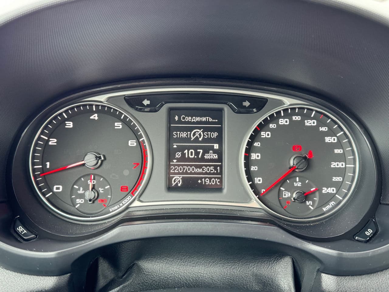 Audi A1 2011 — Миниатюра 9