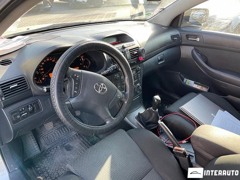 2003 Toyota Avensis — Miniatură 5