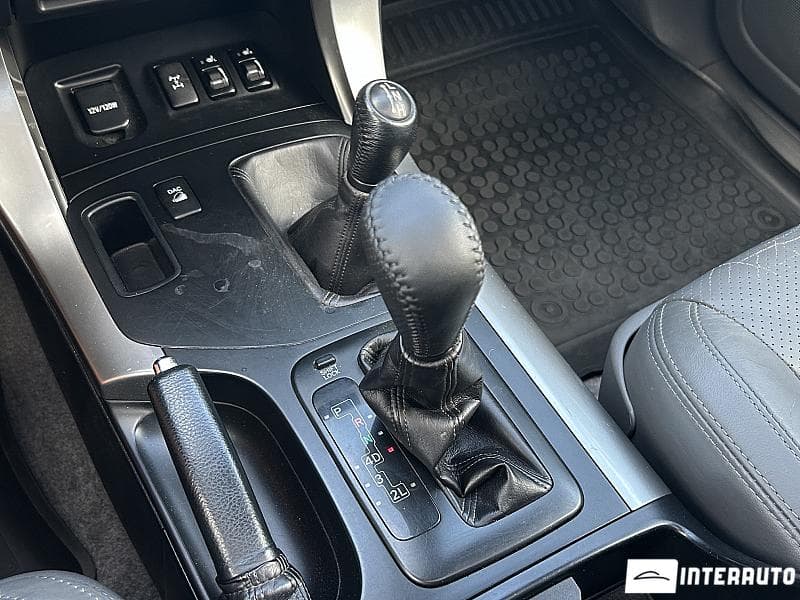 Toyota Land Cruiser Prado 2004 — Миниатюра 12