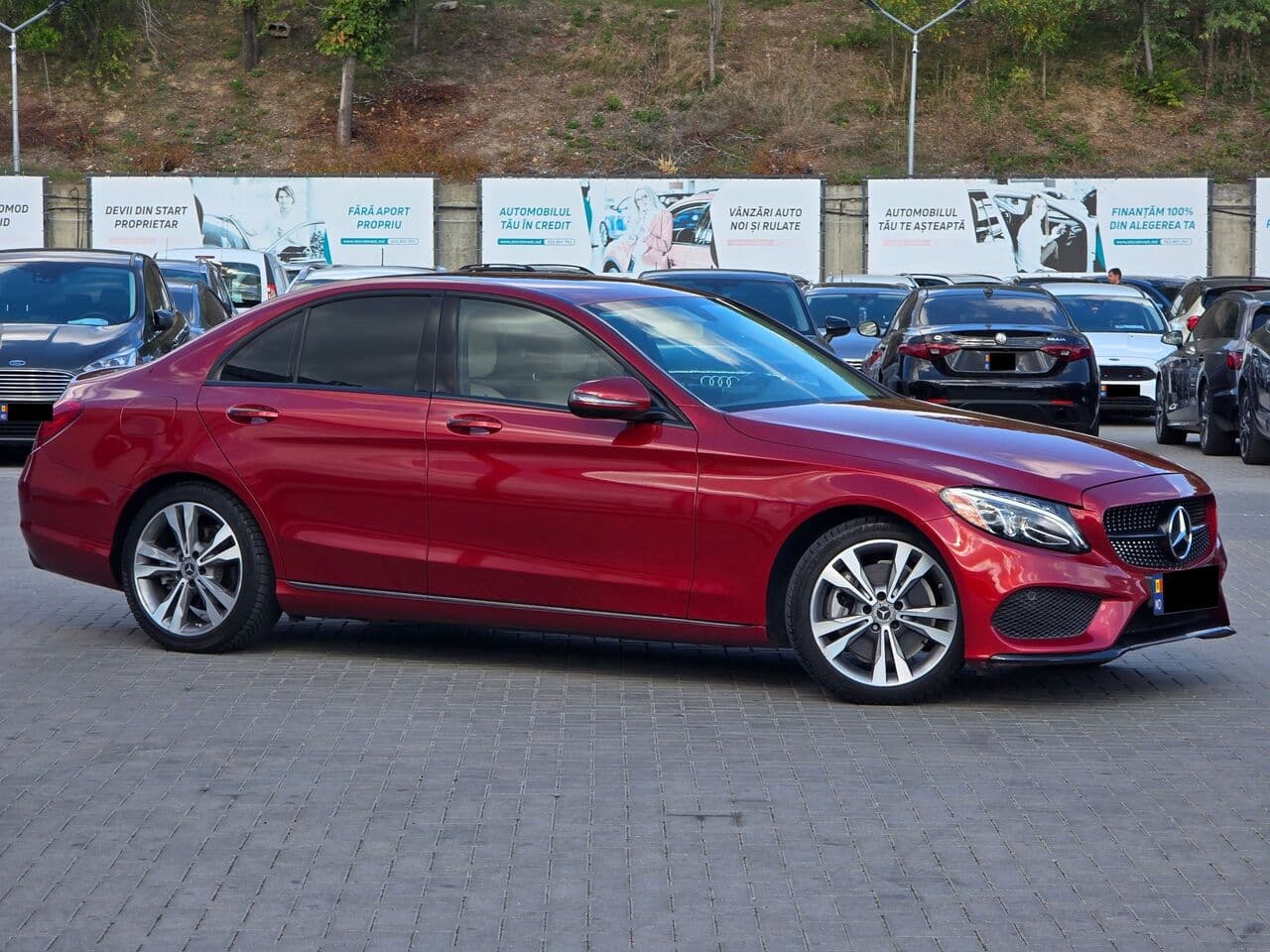 2016 Mercedes C 300 — Foto 1