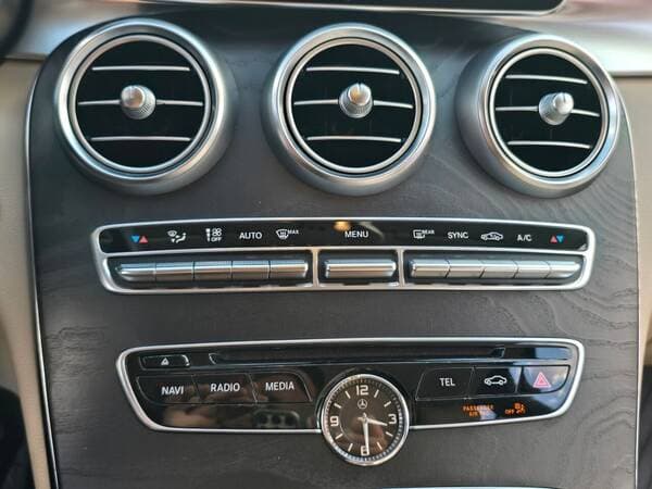 2016 Mercedes C 300 — Miniatură 13