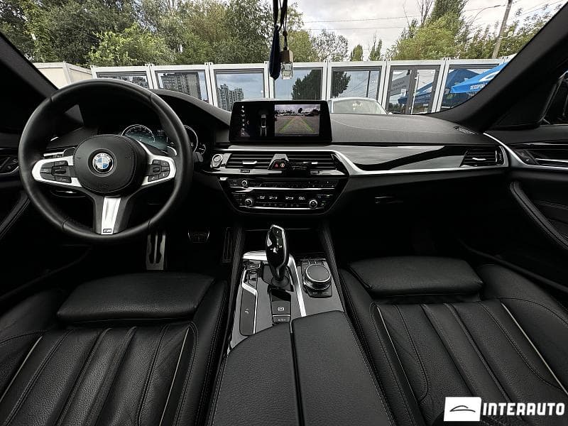BMW 520 2017 — Миниатюра 10