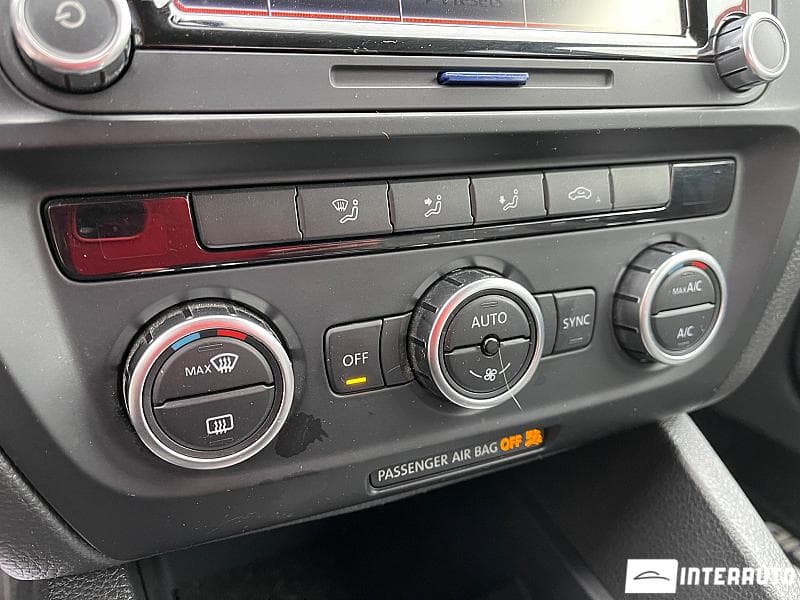 Volkswagen Jetta 2013 — Миниатюра 15