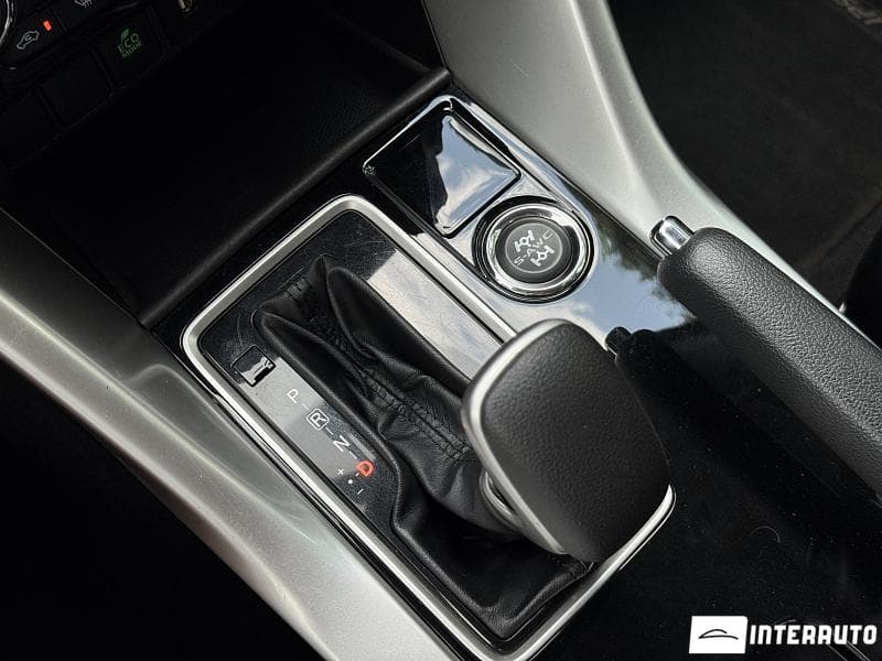 Mitsubishi Eclipse Cross 2018 — Миниатюра 14