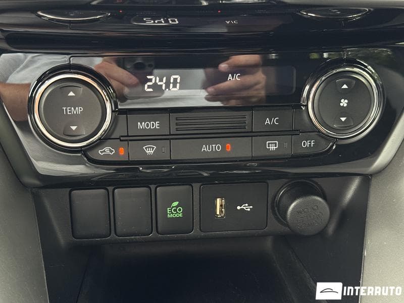 Mitsubishi Eclipse Cross 2018 — Миниатюра 13