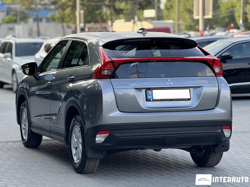 Mitsubishi Eclipse Cross 2018 — Миниатюра 4