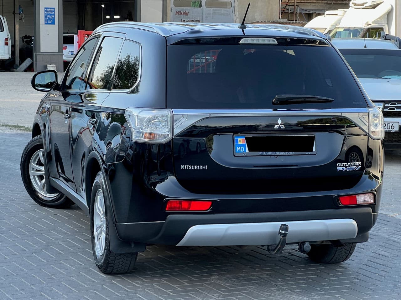 Mitsubishi Outlander 2014 — Миниатюра 2