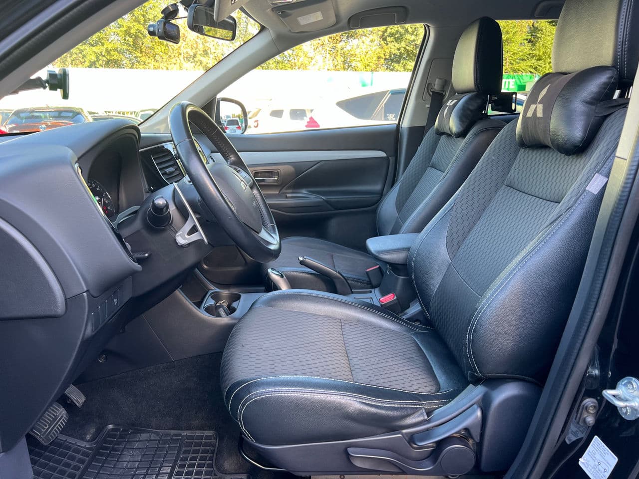 Mitsubishi Outlander 2014 — Миниатюра 6