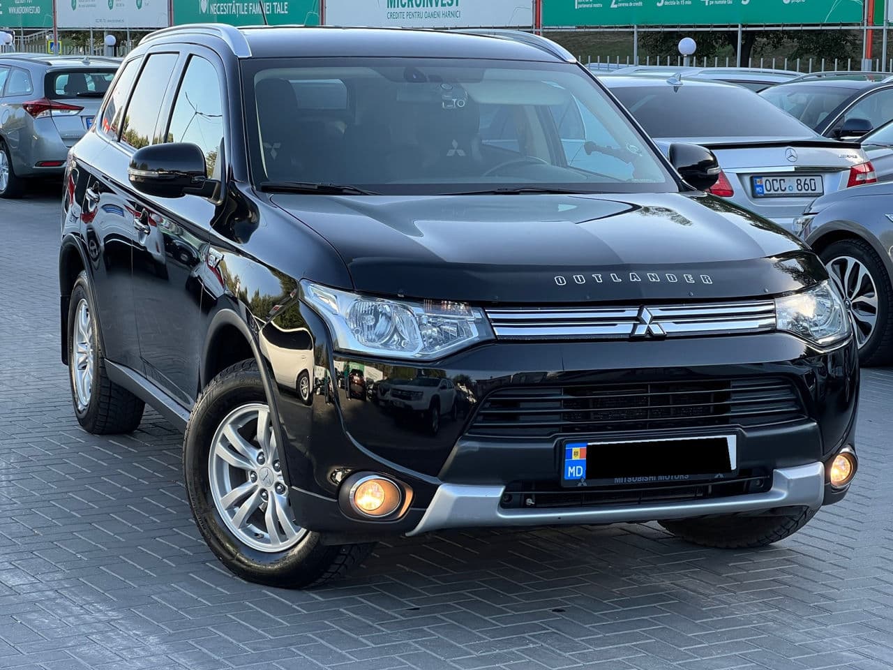 Mitsubishi Outlander 2014 — Миниатюра 3