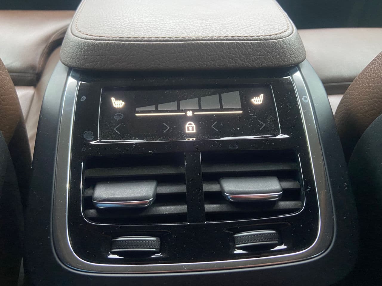 Volvo XC 90 2020 — Миниатюра 17