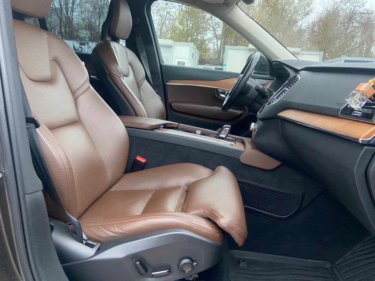 Volvo XC 90 2020 — Миниатюра 13