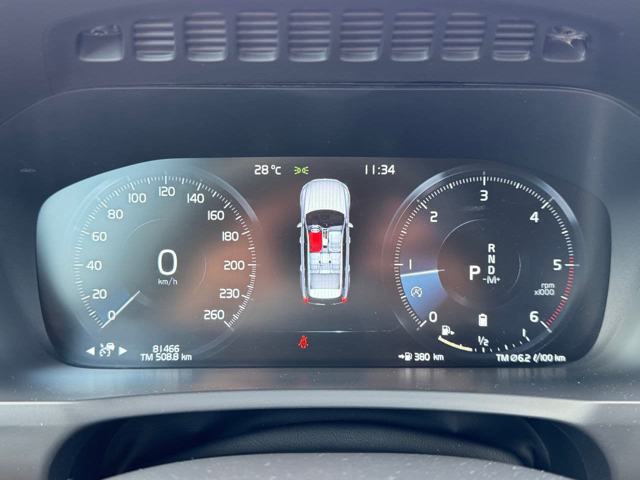 Volvo XC 90 2020 — Миниатюра 11
