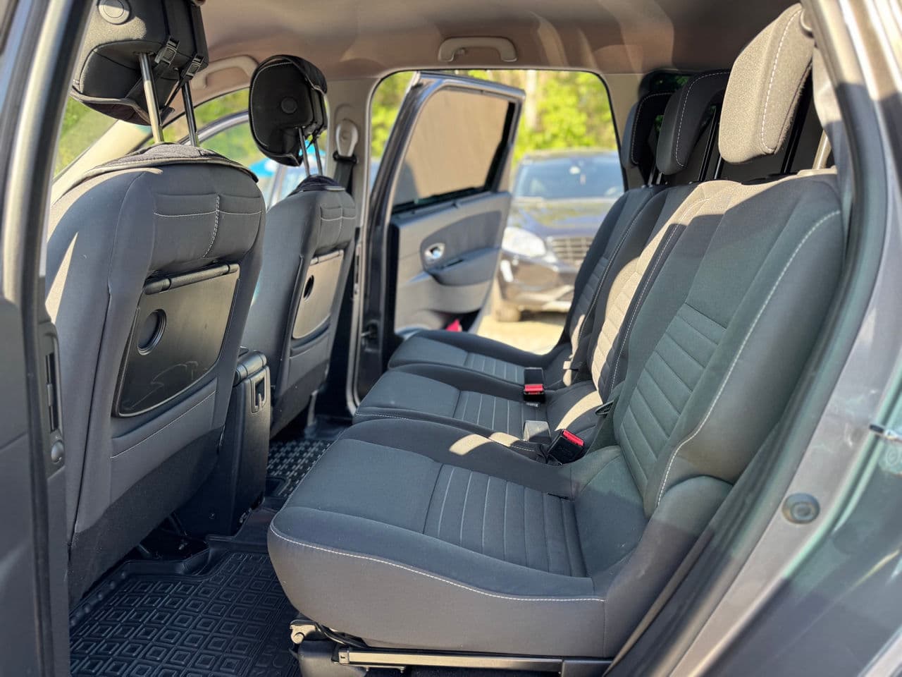Renault Scenic 2014 — Миниатюра 16