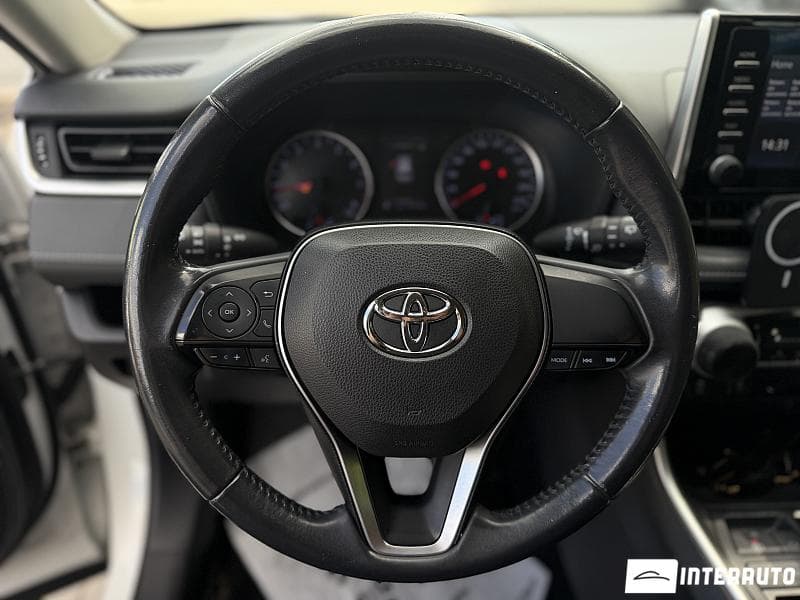 Toyota Rav-4 2020 — Миниатюра 8