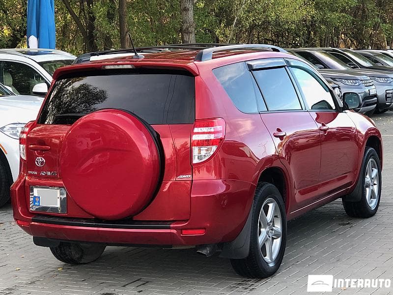 2010 Toyota Rav-4 — Miniatură 2