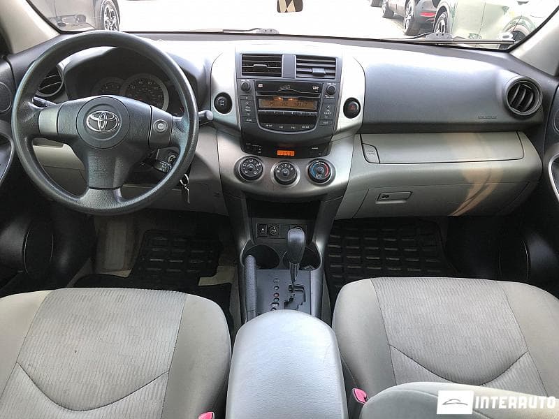 2010 Toyota Rav-4 — Miniatură 7