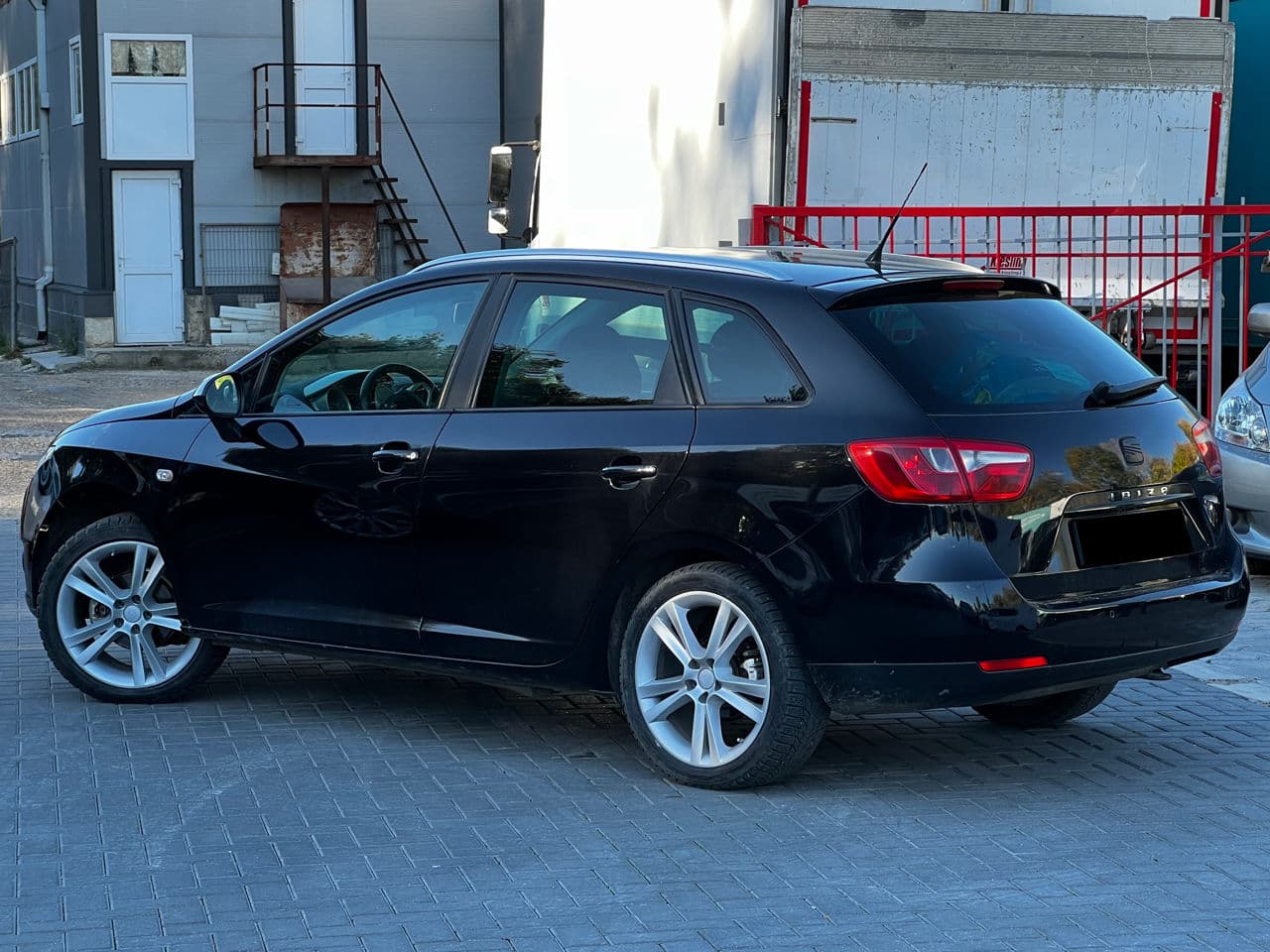 Seat Ibiza 2010 — Миниатюра 3