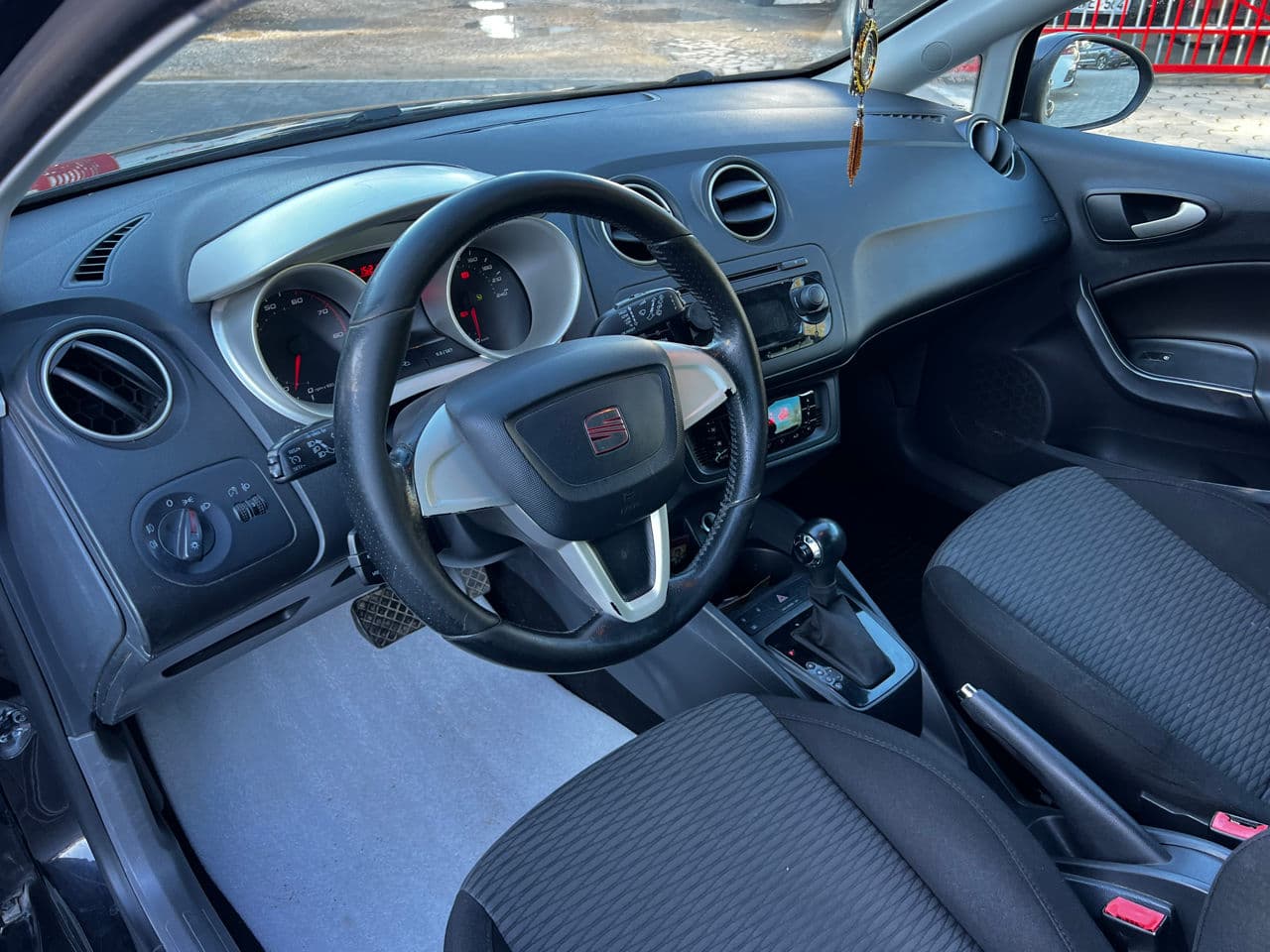 Seat Ibiza 2010 — Миниатюра 5