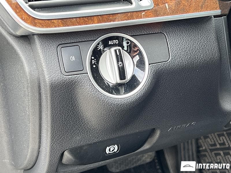 Mercedes E 220 2013 — Миниатюра 19