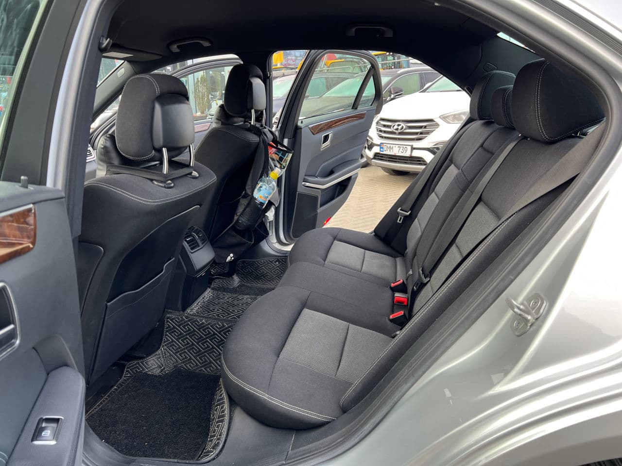 Mercedes E 220 2013 — Миниатюра 14