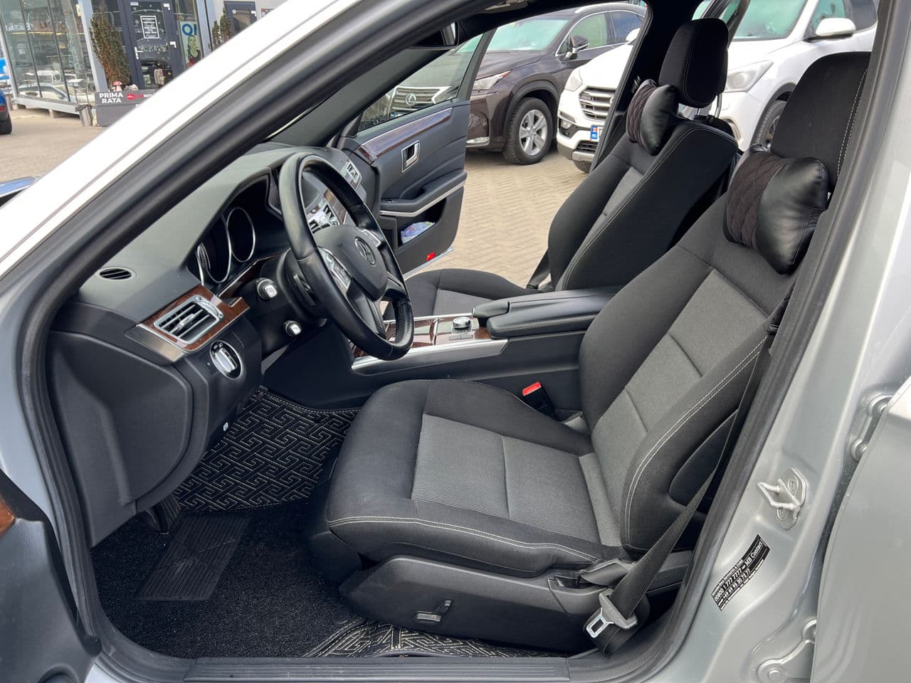 Mercedes E 220 2013 — Миниатюра 5