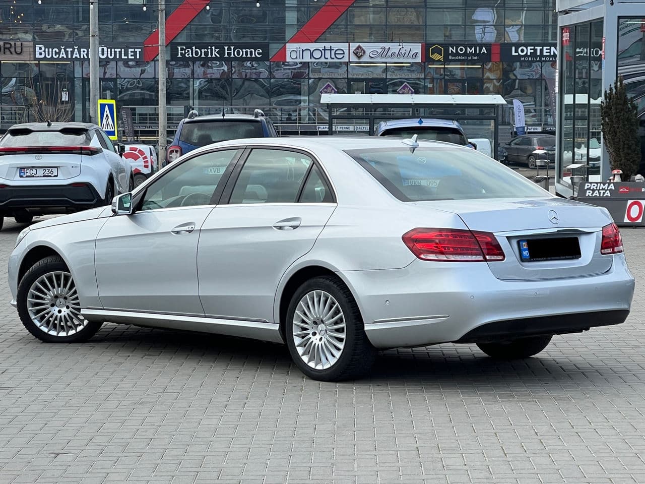 Mercedes E 220 2013 — Миниатюра 4