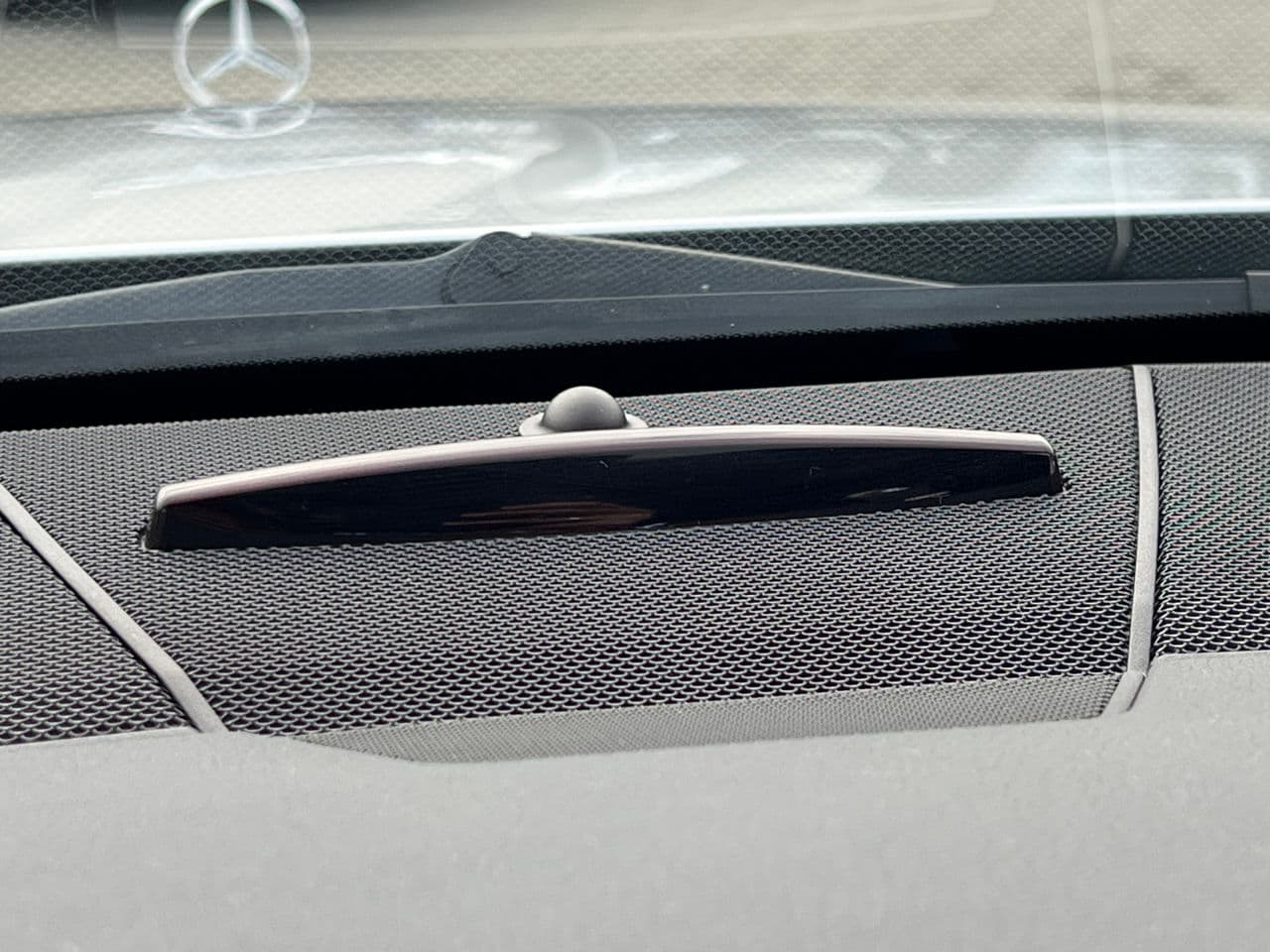 Mercedes E 220 2013 — Миниатюра 8