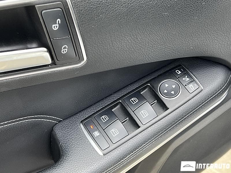 Mercedes E 220 2013 — Миниатюра 18
