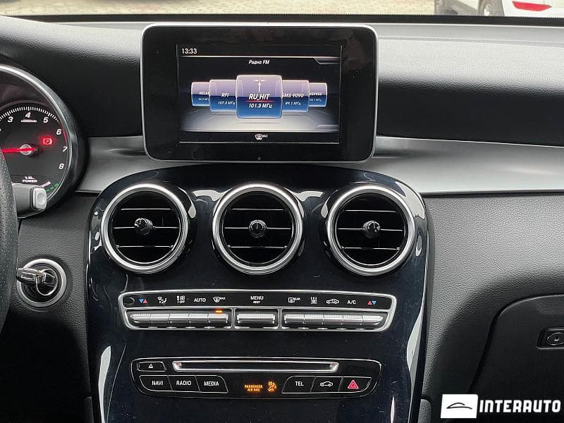 2017 Mercedes GLC 350e — Miniatură 11