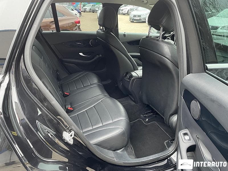 2017 Mercedes GLC 350e — Miniatură 17