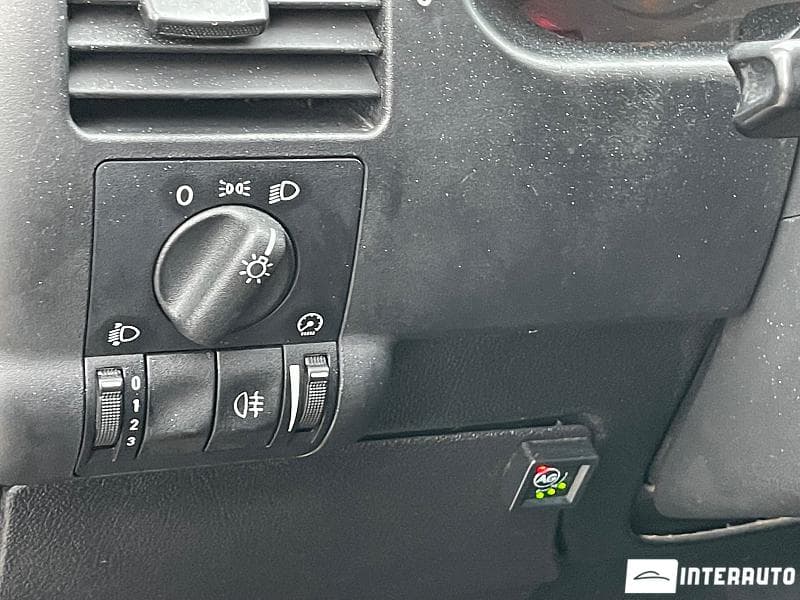 2001 Opel Zafira — Miniatură 11