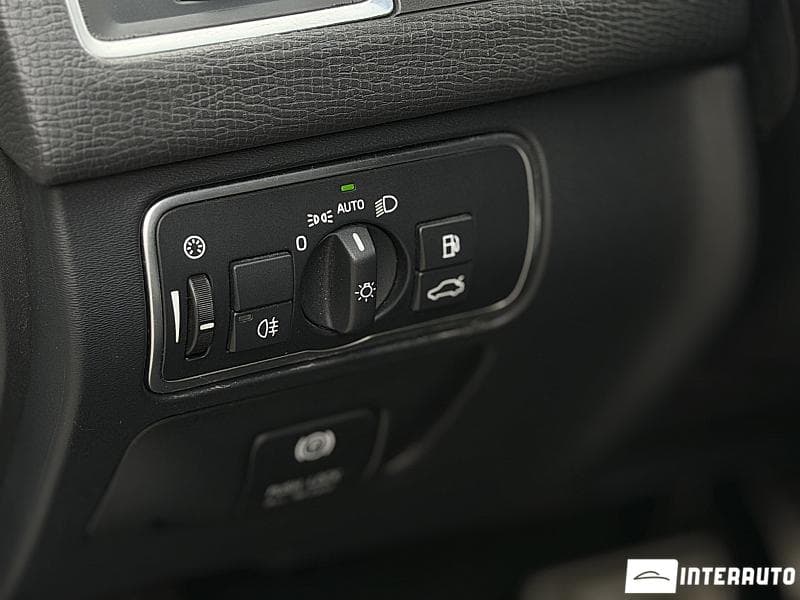 Volvo XC 60 2014 — Миниатюра 7