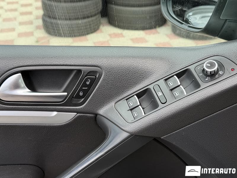 Volkswagen Tiguan 2012 — Миниатюра 7