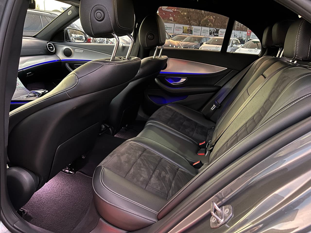 Mercedes E 220 2016 — Миниатюра 20
