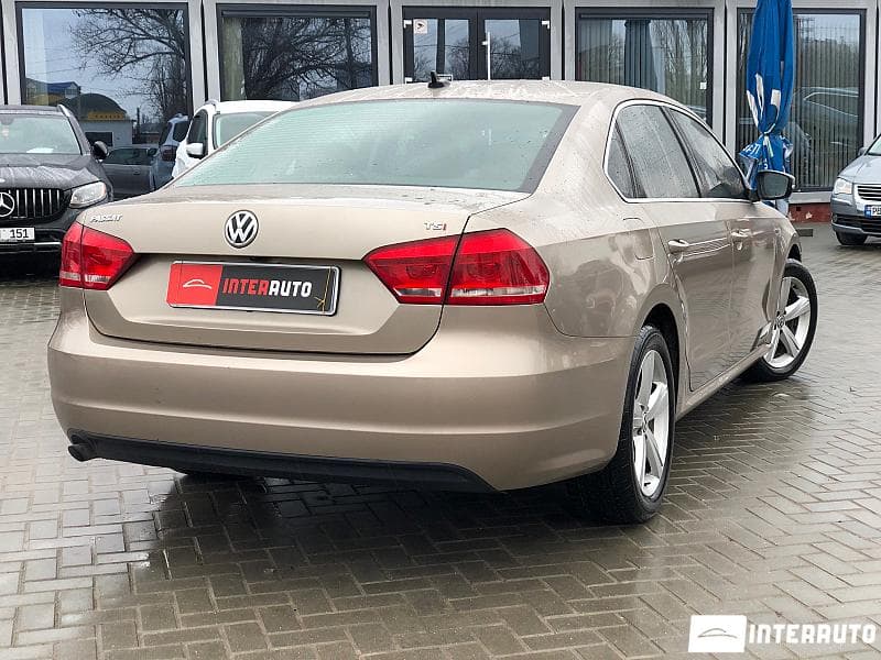 2015 Volkswagen Passat — Miniatură 4
