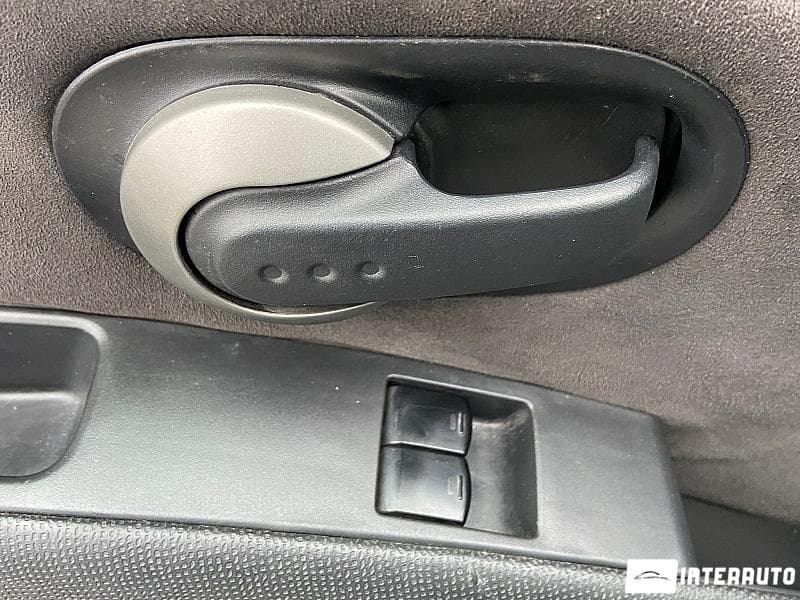 2008 Nissan Micra — Miniatură 6
