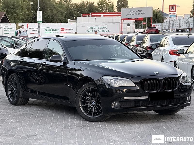 BMW 730 2011 — Миниатюра 4