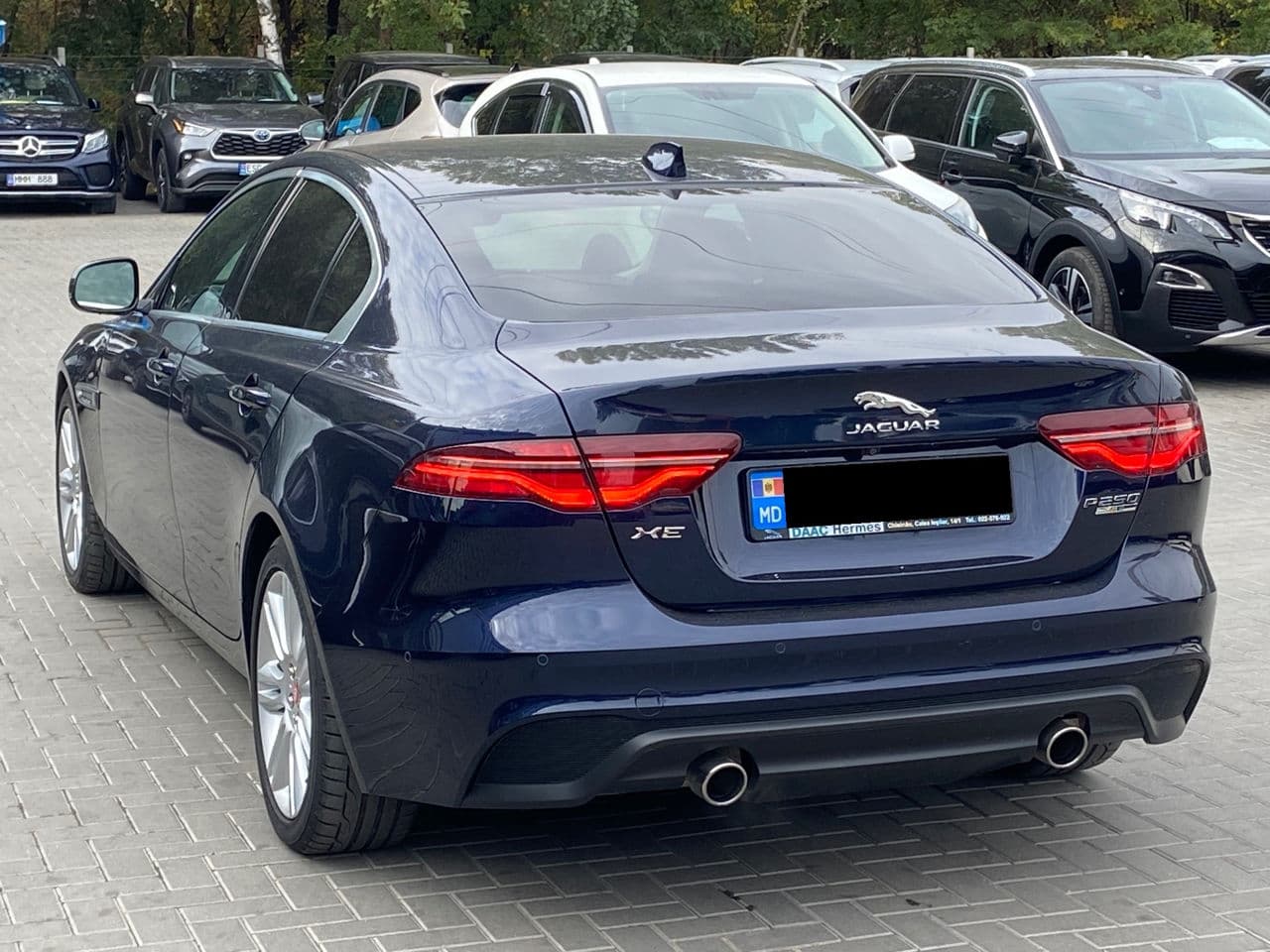 Jaguar XE 2020 — Миниатюра 2
