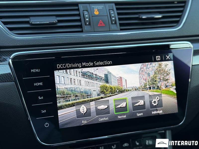 Skoda Superb 2018 — Миниатюра 15