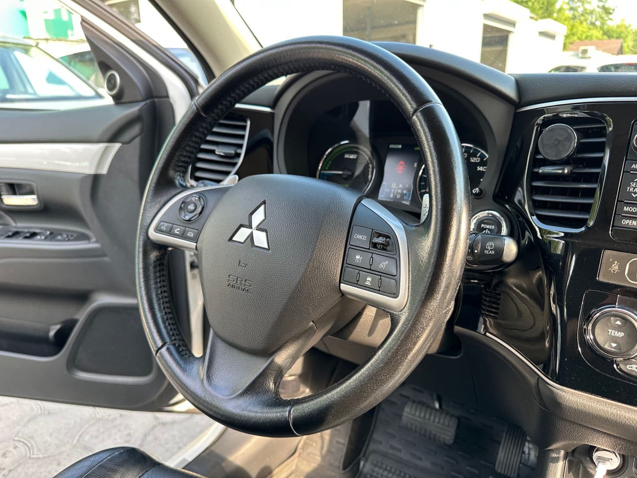 Mitsubishi Outlander 2013 — Миниатюра 11