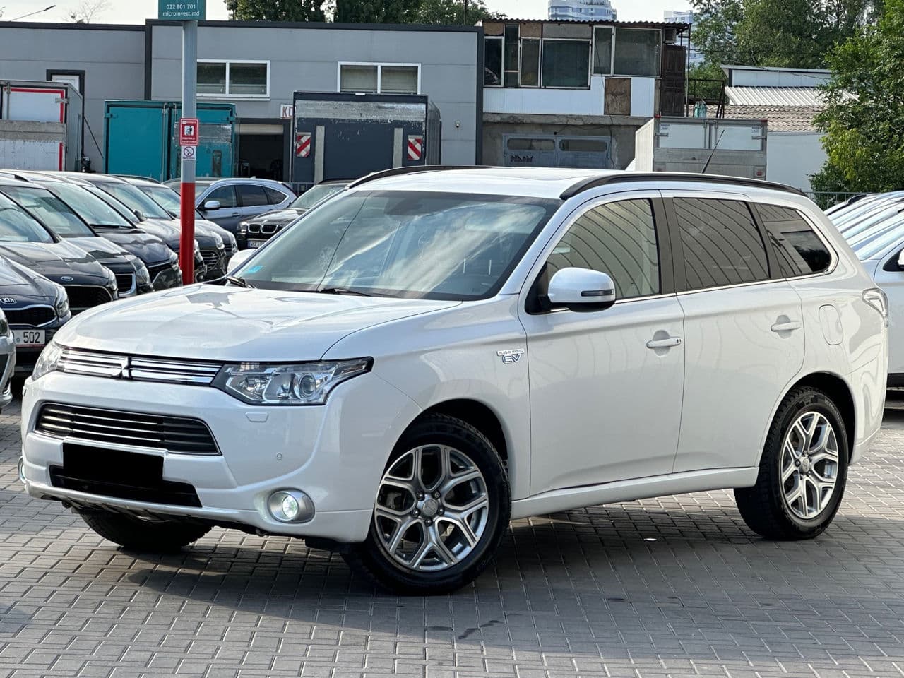 Mitsubishi Outlander 2013 — Миниатюра 3