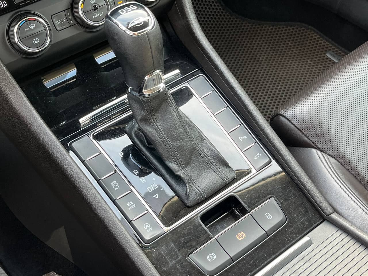 Skoda Superb 2016 — Миниатюра 17