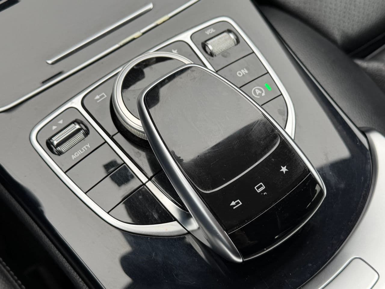 Mercedes C 220 2014 — Миниатюра 15
